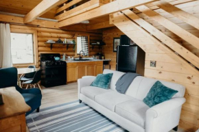 Fun Alaska Log Cabin on Wooded Property!